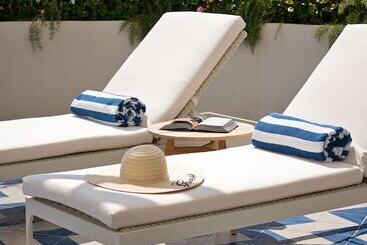 هتل Borgo Santandrea
