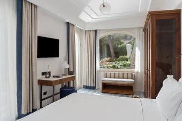 هتل Borgo Santandrea