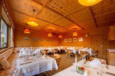 Dominik Alpine City Wellness Hotel   Adults Only