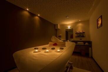 Dominik Alpine City Wellness Hotel   Adults Only