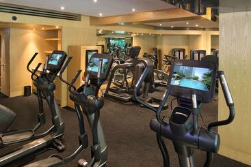 هتل Grand Hyatt Hong Kong