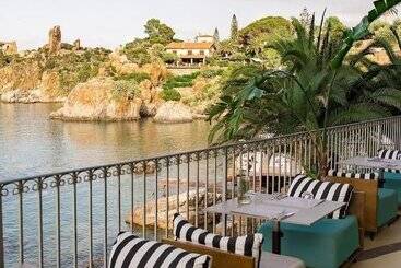 هتل Le Calette Bay