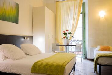 هتل Ligure