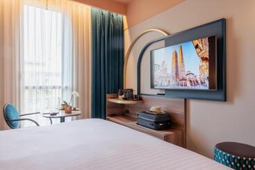 هتل Mercure Bologna Centro