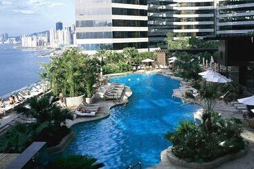 هتل Renaissance Hong Kong Harbour View
