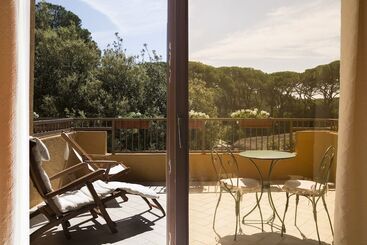 هتل Roccamare Resort   Casa Di Ponente