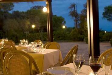 هتل Roccamare Resort   Casa Di Ponente