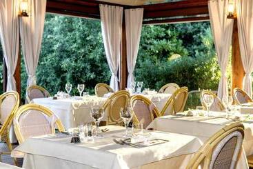 هتل Roccamare Resort   Casa Di Ponente