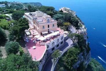 Отель Сан Микеле - Anacapri - Isla de Capri