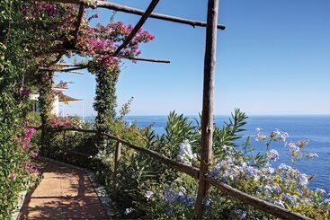 هتل Santa Caterina