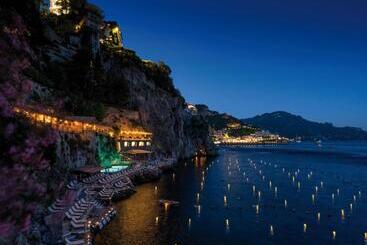 هتل Santa Caterina