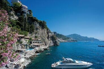 هتل Santa Caterina
