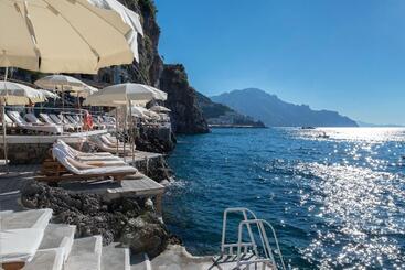 هتل Santa Caterina