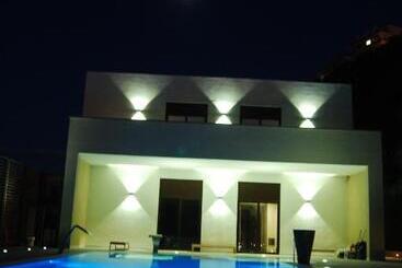 هتل & Spa Riviera Castelsardo