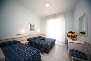 Splendid Mare - Cattolica