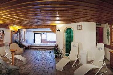 Sporthotel Europa Sul Lago