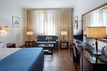 Starhotels Excelsior