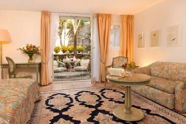 Hotel Tamaro
