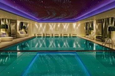 هتل The Mira Hong Kong