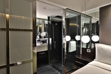 هتل The Mira Hong Kong