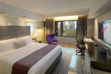 هتل The Mira Hong Kong
