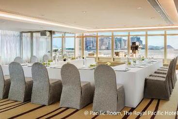 The Royal Pacific Hotel & Towers