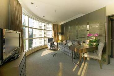 هتل The Salisbury  Ymca Of Hong Kong