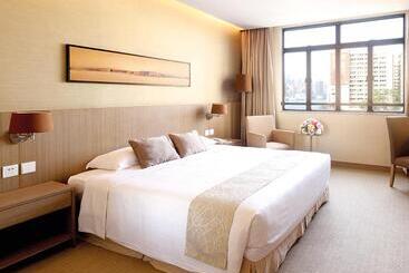 هتل The Salisbury  Ymca Of Hong Kong
