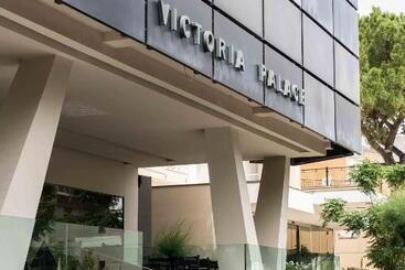 هتل Victoria Palace