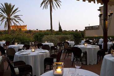 هتل Villa Athena Resort