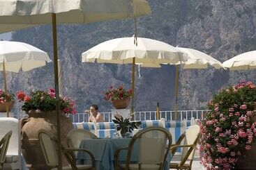 هتل Villa Brunella