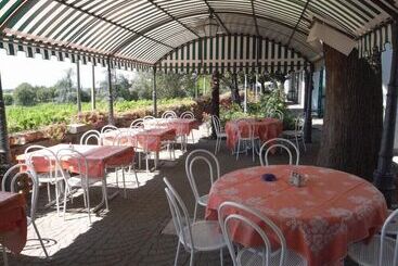هتل Villa Felcaro   Relais, Lodge & Restaurant