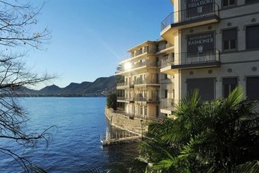 هتل Villa Flori