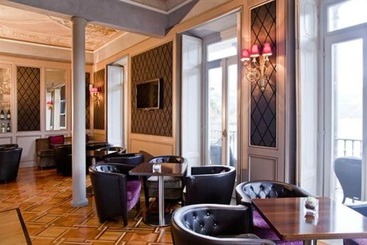هتل Villa Flori