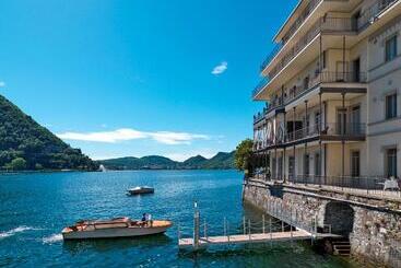 هتل Villa Flori