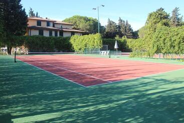 Uappala Club & Resort Lacona