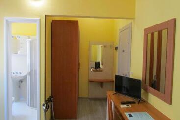 Bh Colombo Hotel Boschetto Holiday