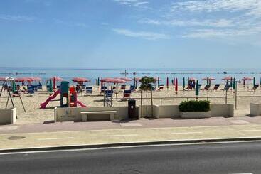 Gfh   Hotel Spiaggia D Oro