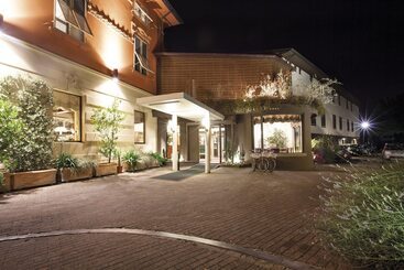 هتل Albergo Celide