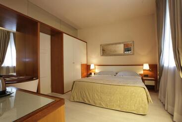 هتل Albergo Celide