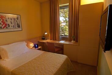 هتل Albergo Celide