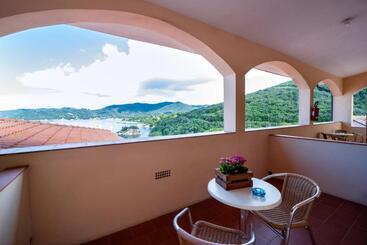 هتل Albergo Le Briciole