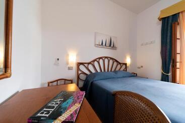 هتل Albergo Le Briciole