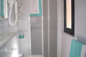 هتل Albergo Le Briciole