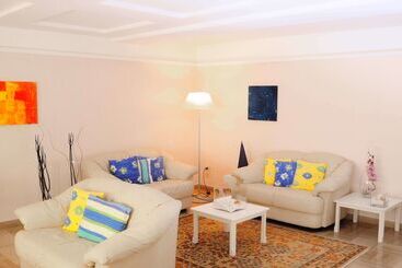 هتل Albergo Punta De L'est