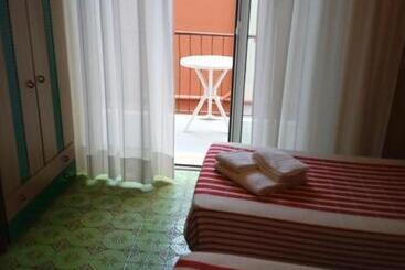 هتل Albergo Stella Di Mare