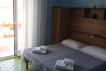 هتل Albergo Stella Di Mare