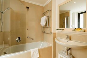 B&b Hotel Firenze Laurus Al Duomo
