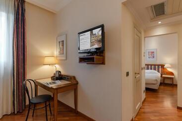 B&b Hotel Firenze Laurus Al Duomo