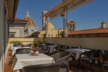 B&b Hotel Firenze Laurus Al Duomo